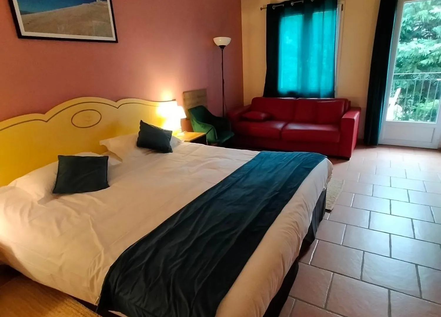 Appart'Hotel Festival Sud Aqua - Avignon Tgv Lägenhetshotell