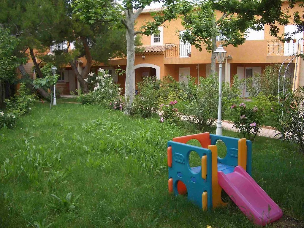 Appart'Hotel Festival Sud Aqua - Avignon Tgv Lägenhetshotell